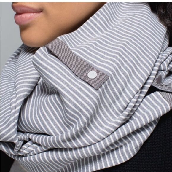 Lululemon Vinyasa Scarf Rulu DoubleTrouble Stripe Neutral Blush Heathered Slate - Picture 2 of 6
